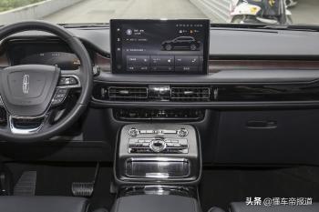 新车 | 售40.58万元，配2.7T V6发动机！长安林肯航海家尊雅版上市  -图6