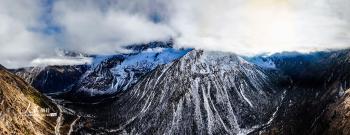 四川阿坝：“理小路”初冬雪山美如画  -图7