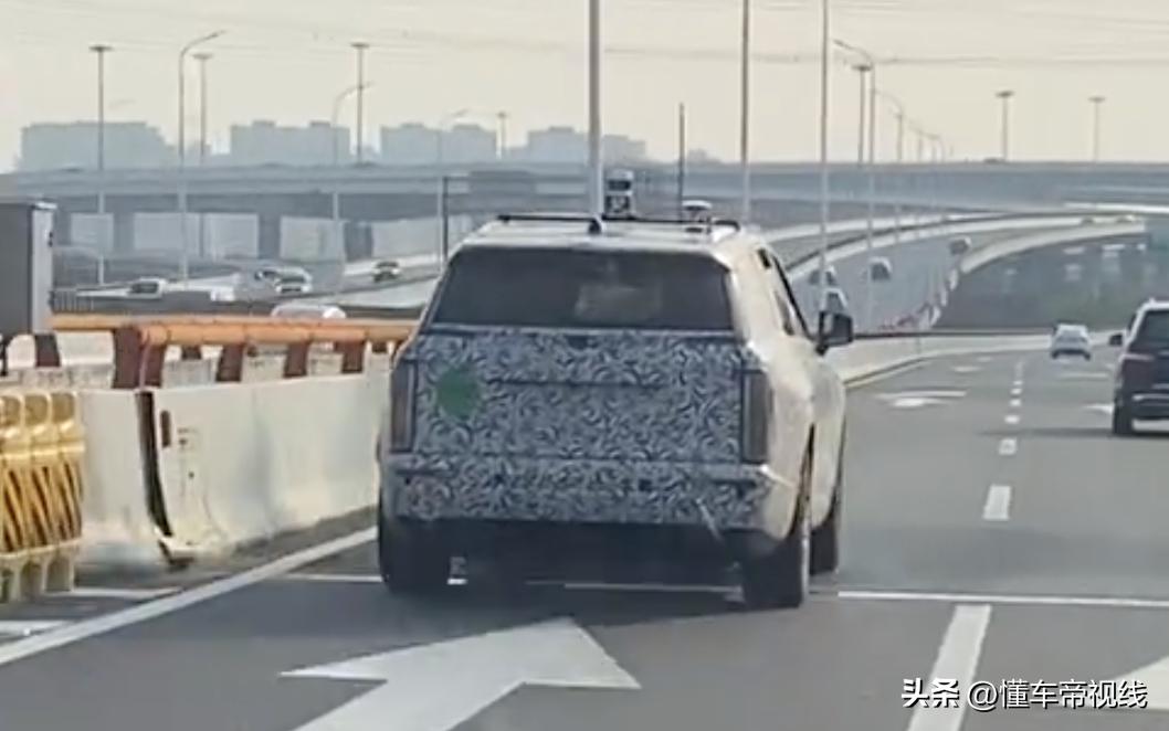 新车 | 三排6座布局/电动大型SUV 凯迪拉克VISTIQ国内最新测试车曝光  -图4